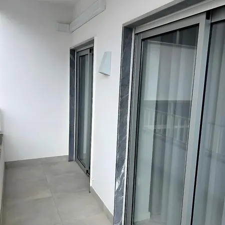 Apartment T2 Rocha Sol *